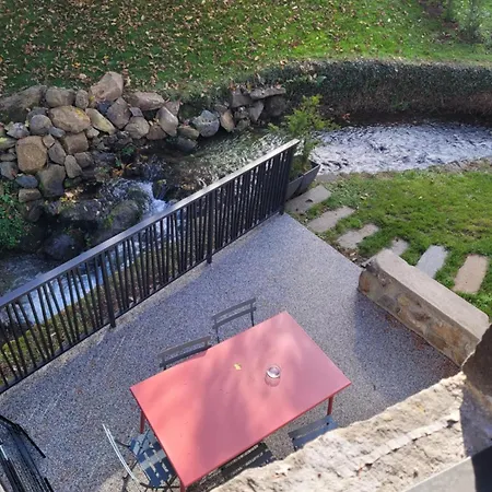 Le Moulin Des Puys 3* Orcines