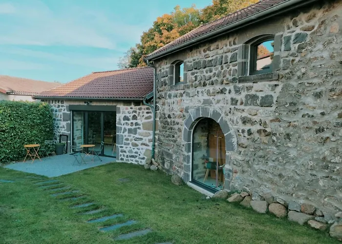 Le Moulin Des Puys 3* Орсин