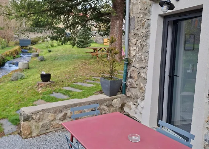 Le Moulin Des Puys Гостевой дом 3*